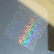 レーザー誘起背面湿式加工（LIBWE）法によるガラスの意匠性マーキング